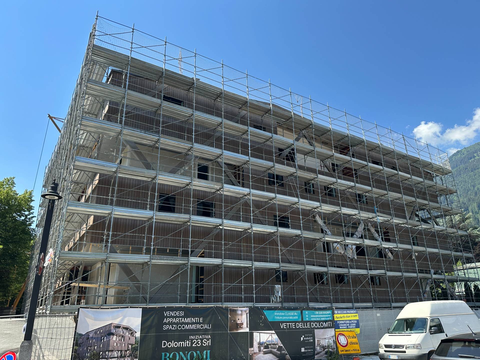 Foto appartamento in vendita a Pinzolo (Trento)