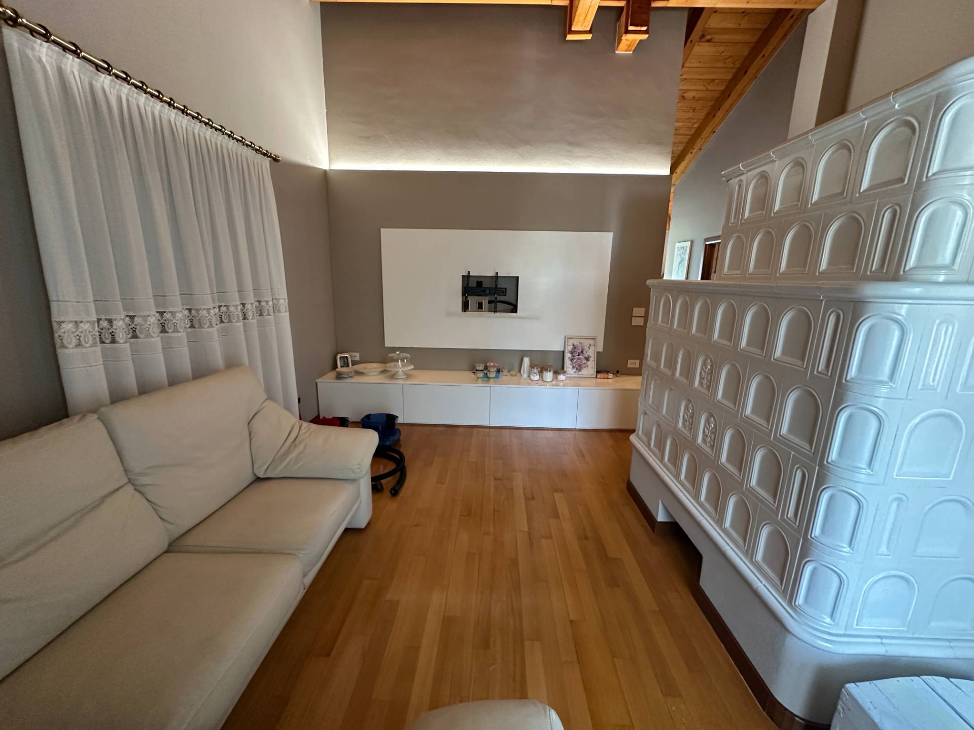Foto casa indipendente in vendita a Spiazzo (Trento)