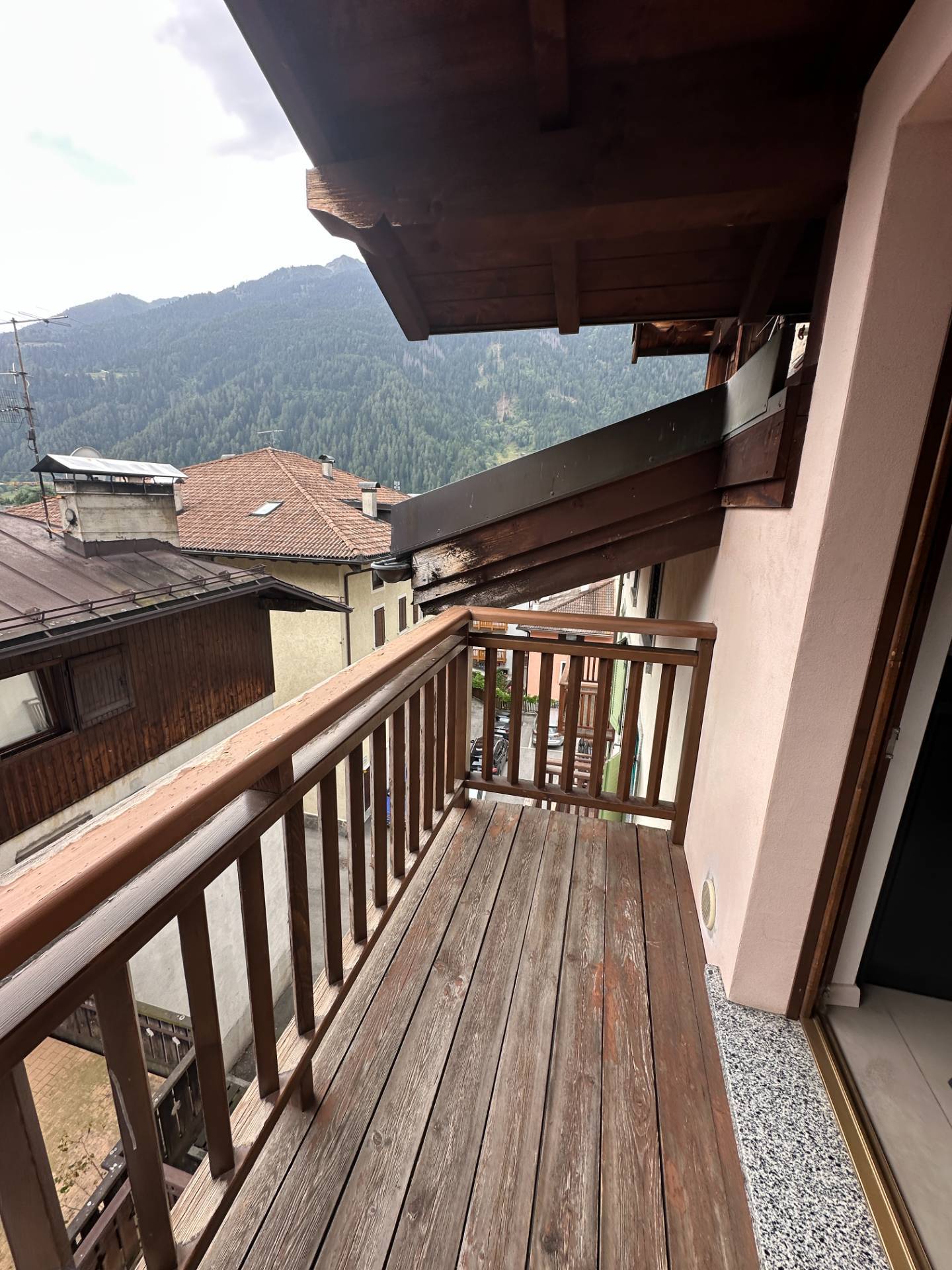 Foto attico/mansarda in vendita a Pinzolo (Trento)