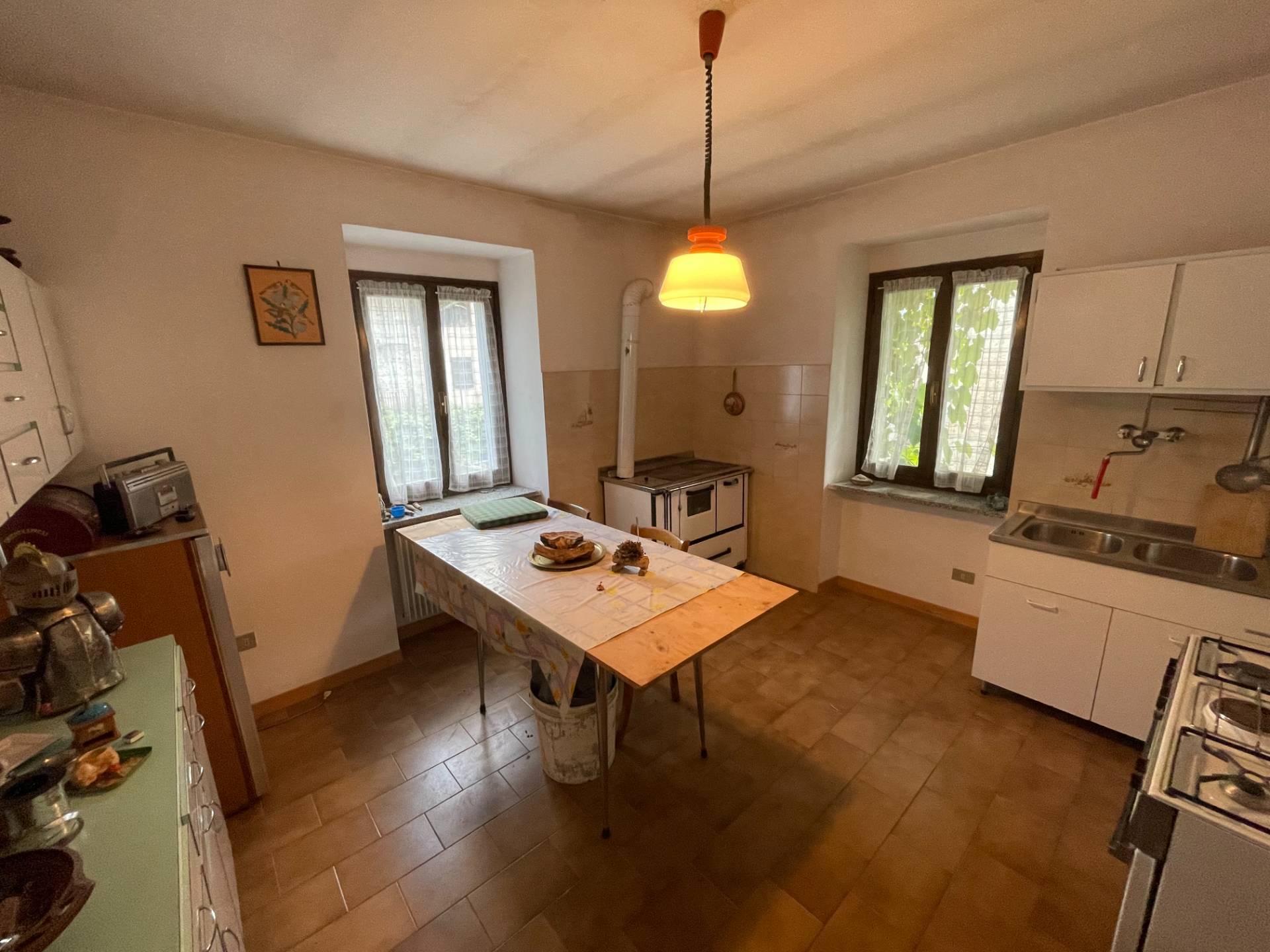 Foto casa indipendente in vendita a Comano Terme (Trento)