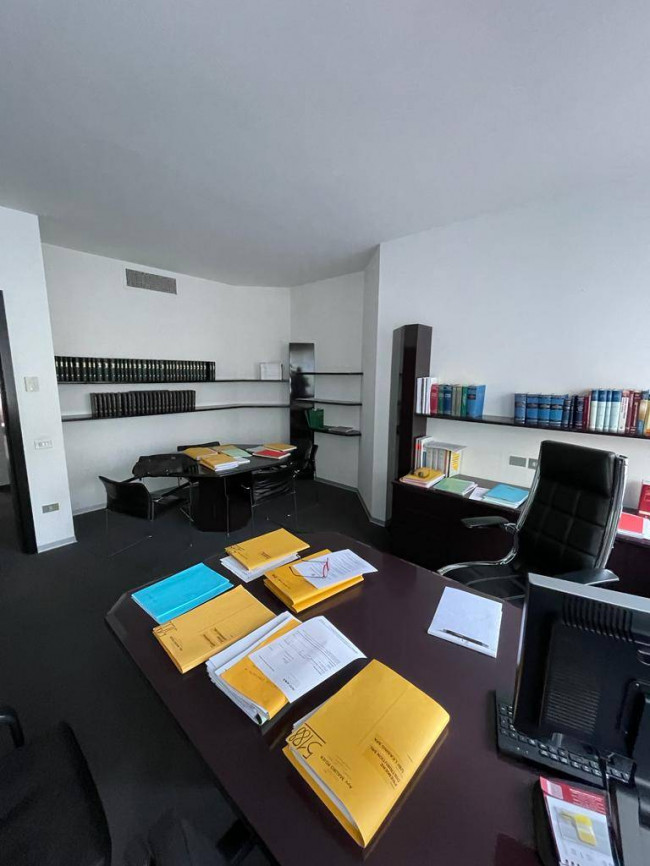 Ufficio in affitto a Bolzano/bozen (BZ)