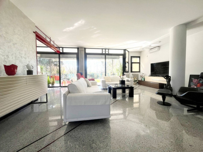 Porzione di casa in Vendita a Venezia