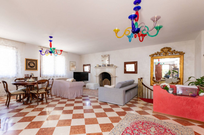 Casa singola in Vendita a Venezia