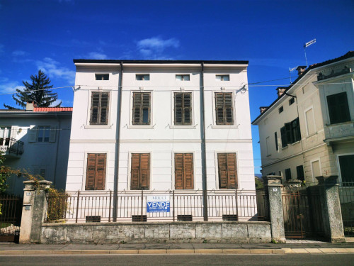 Villa d'epoca / indipendente in Vendita a Gorizia