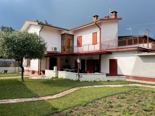 Casa in linea in Vendita a Gradisca d'Isonzo