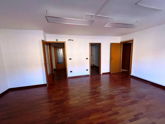 Appartamento in vendita a Trieste (TS)