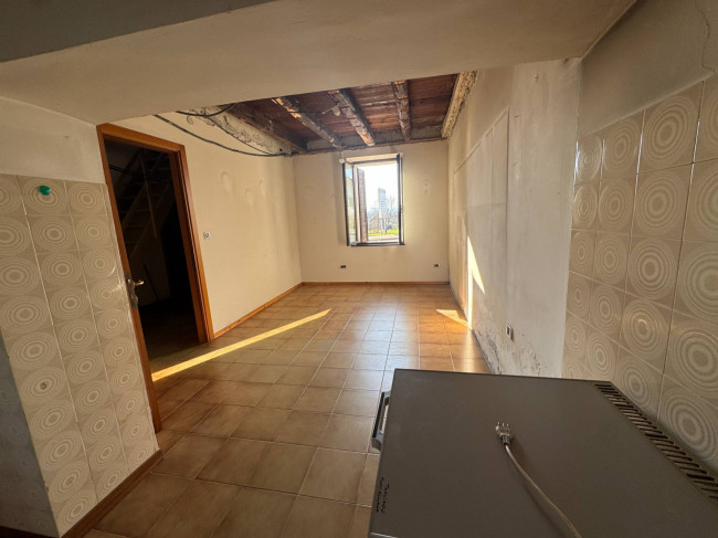Stabile intero in vendita a Gorizia