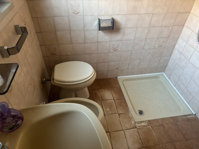 Stabile intero in vendita a Gorizia