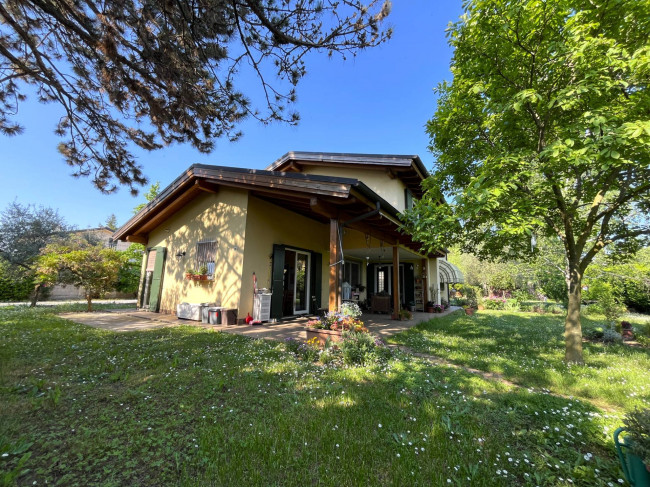Villa in vendita a Gorizia