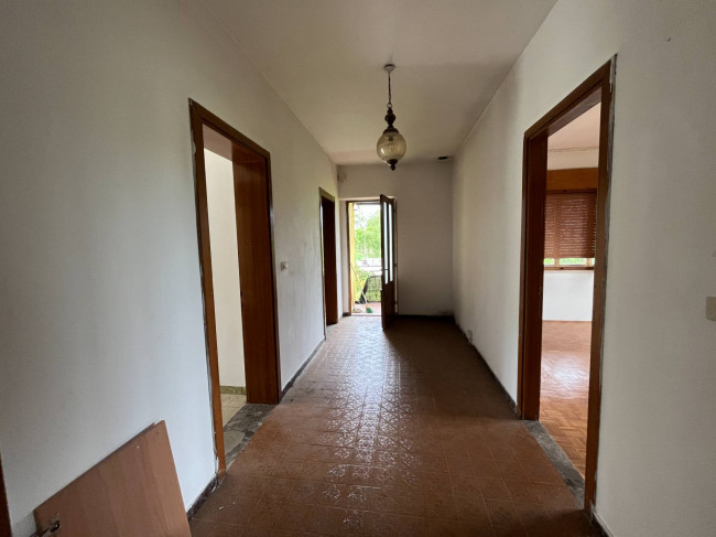  for sale in Manzano