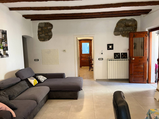 Bifamiliare porzione in vendita a Capriva del Friuli