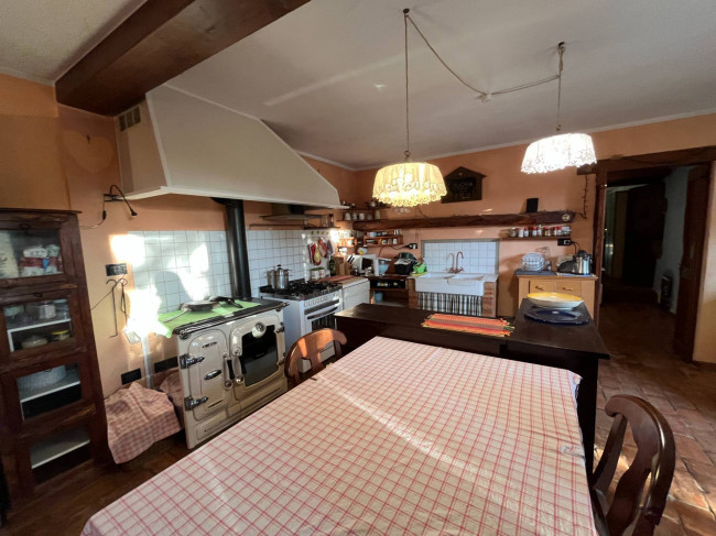  for sale in San Floriano del Collio