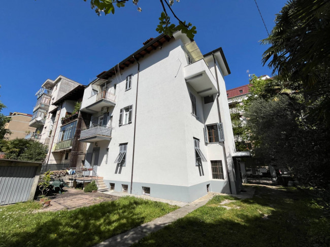 Appartamento in vendita a Gorizia