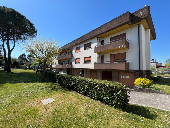 Appartamento in vendita a Mossa