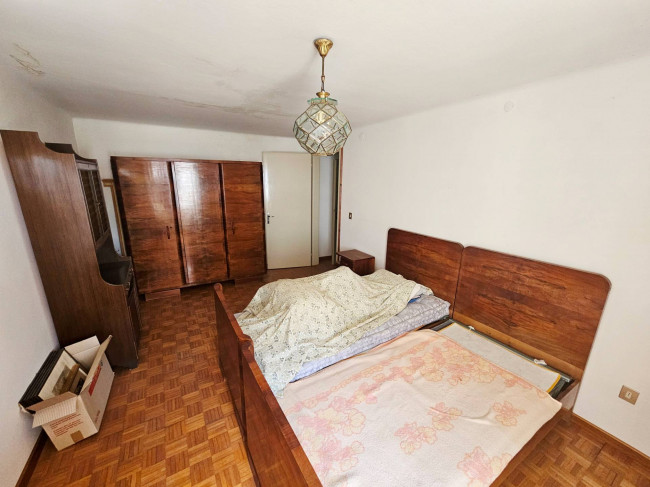 Casa in linea in vendita a Capriva del Friuli