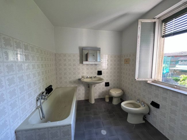 Casa in linea in vendita a Capriva del Friuli
