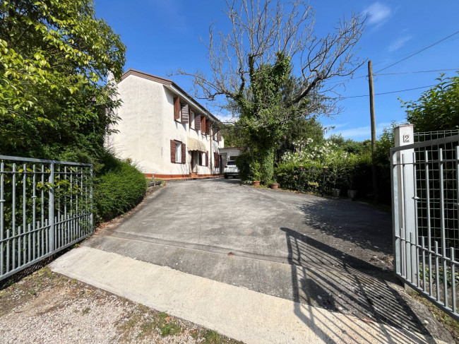 Casa indipendente in vendita a Fogliano Redipuglia