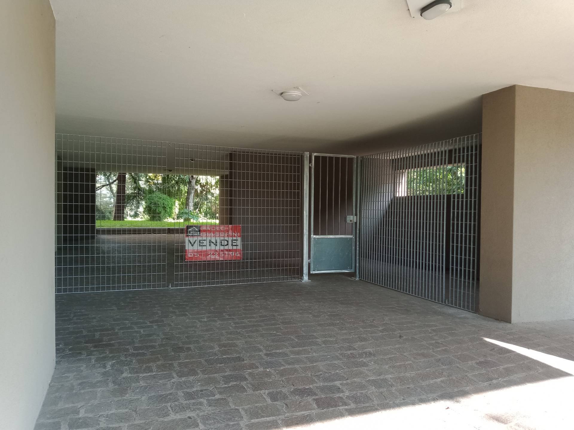 Magazzino in vendita a Bologna (BO)