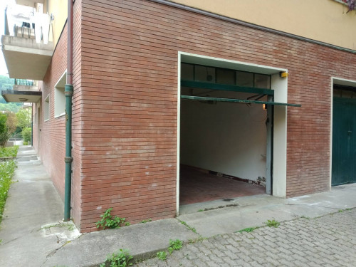 Garage/Box/Posto auto in vendita a Colli, Bologna (BO)