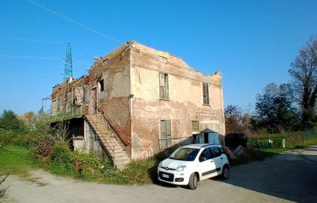 Rustico in vendita a Corticella, Bologna (BO)