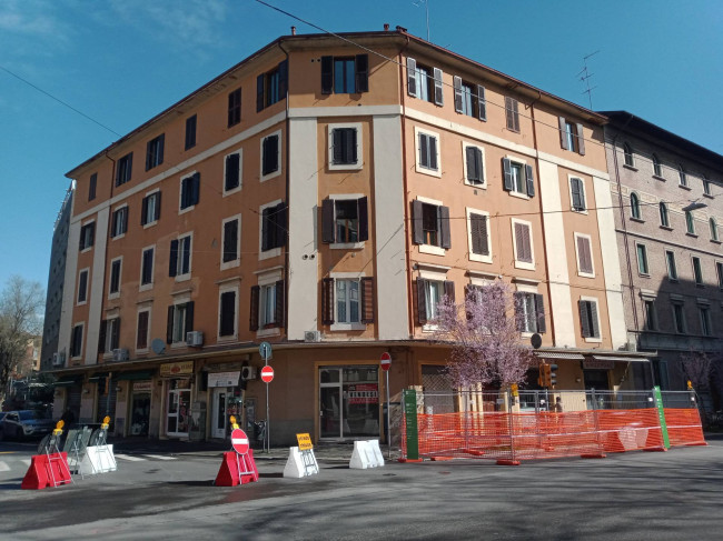 Locale commerciale in Vendita a Bologna