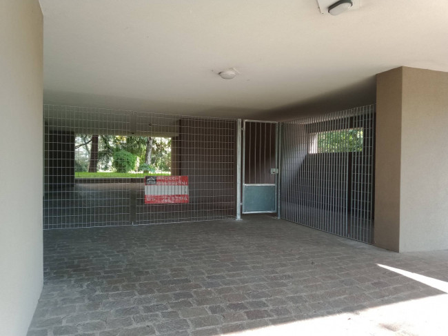 Magazzino in Affitto a Bologna