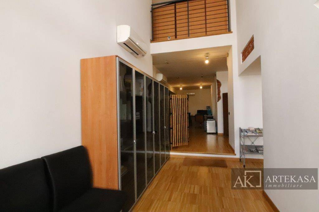 Negozio - Loc.Com. NOVARA vendita  1 - Centro  Artekasa Novara srl