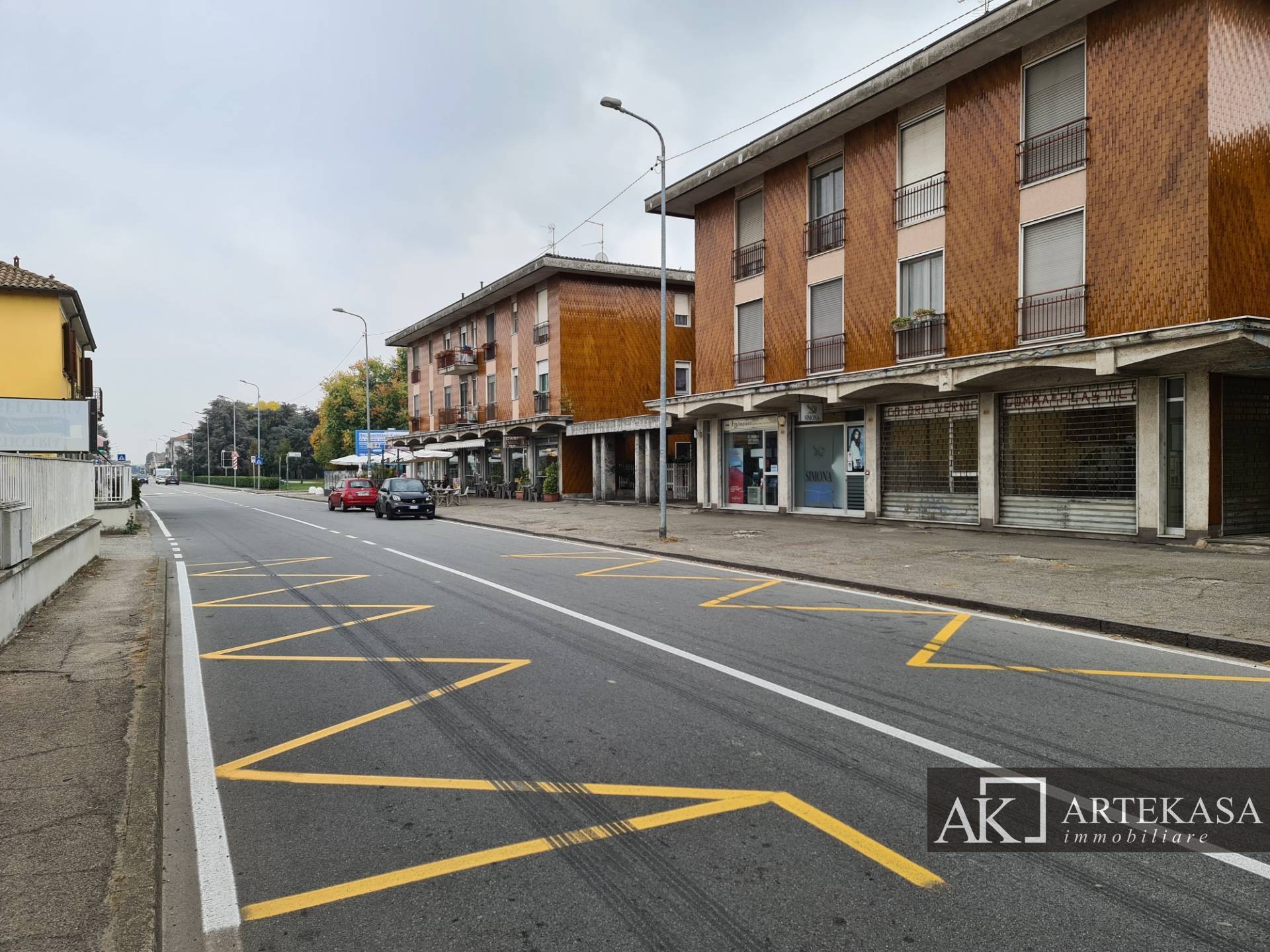 Negozio Novara - Sant'antonio - Vignale - Veveri
