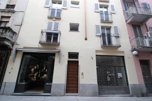 BILOCALE in affitto a Novara