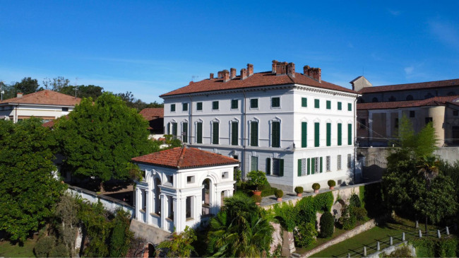 Villa in vendita a Bogogno