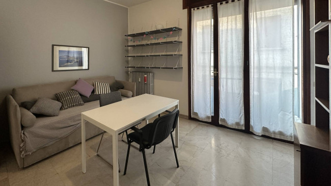 BILOCALE in affitto a Novara