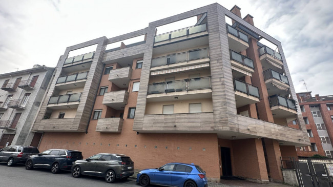 BILOCALE in affitto a Novara