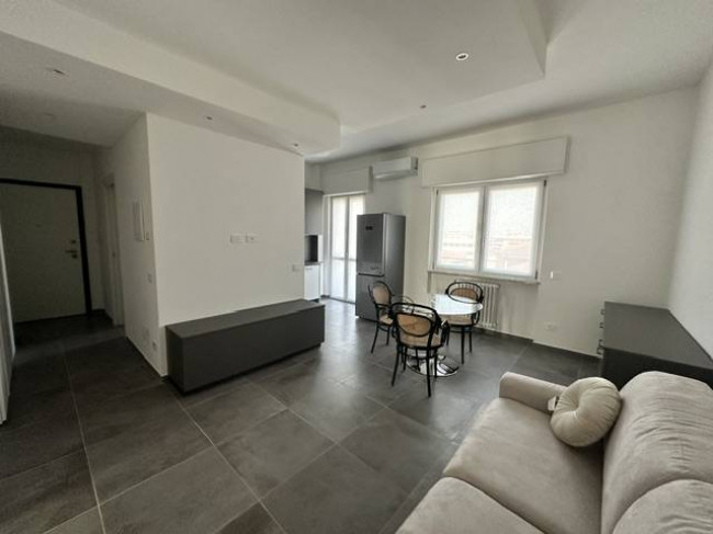 two-room apartment for rent in Novara