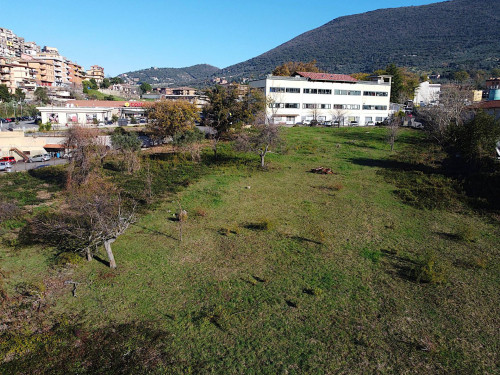 Terreno edificabile in vendita a Palombara Sabina (RM)