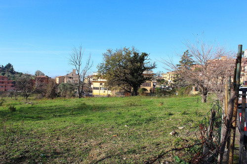 Terreno edificabile in vendita a Palombara Sabina (RM)