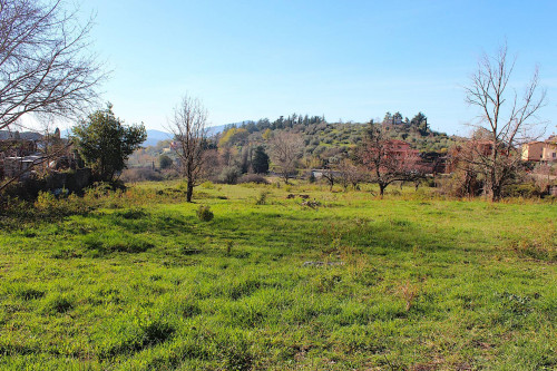 Terreno edificabile in vendita a Palombara Sabina (RM)