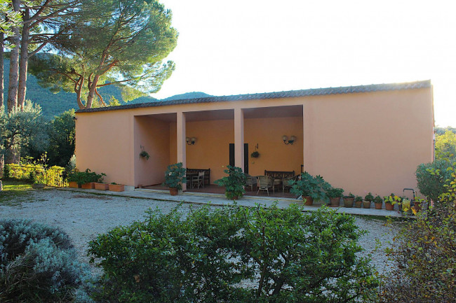 Villa in vendita a Palombara Sabina (RM)