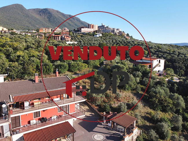 Appartamento in vendita a Palombara Sabina