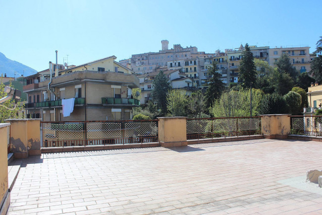 Appartamento in vendita a Palombara Sabina