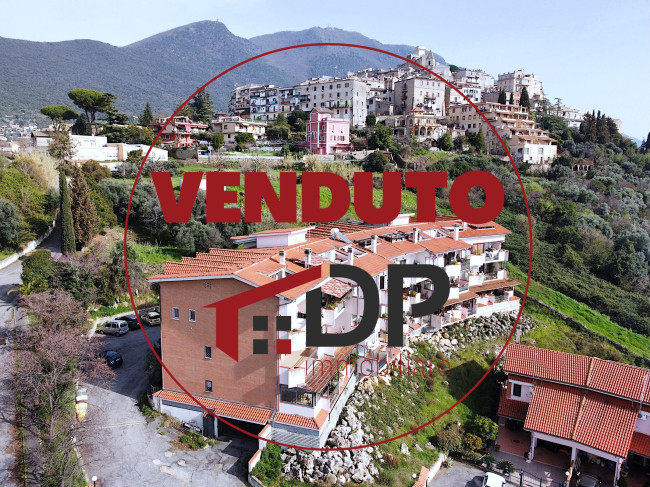 Appartamento in vendita a Palombara Sabina