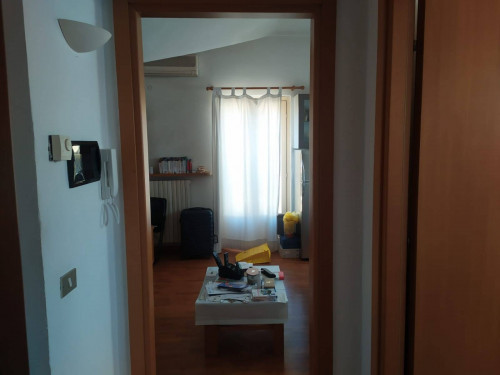 Appartamento in Affitto a Novara