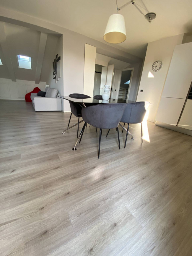 Appartamento in Affitto a Novara