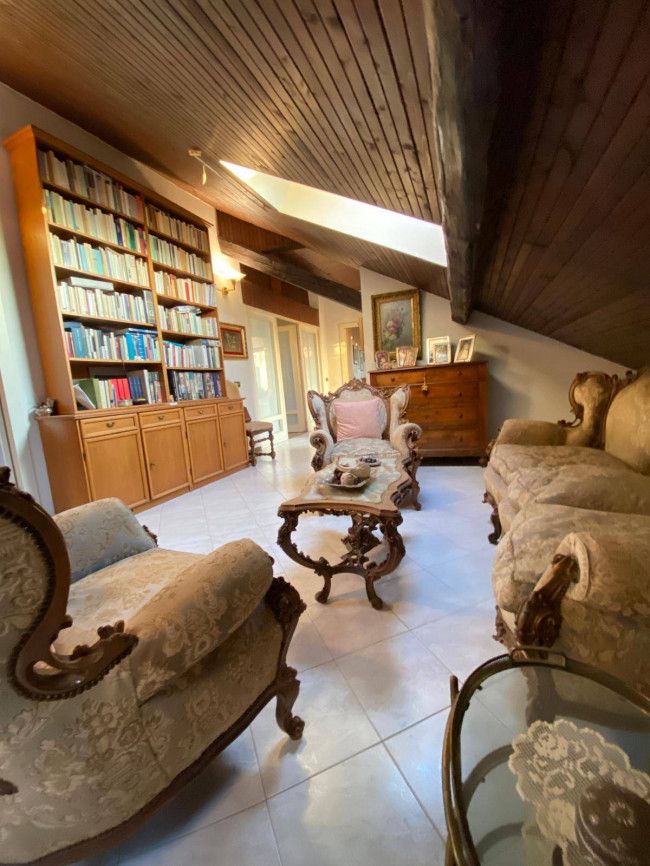 Appartamento in Vendita a Novara