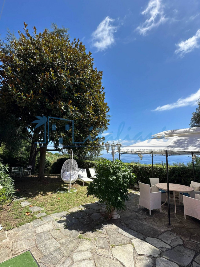 Appartamento in Vendita a Varazze