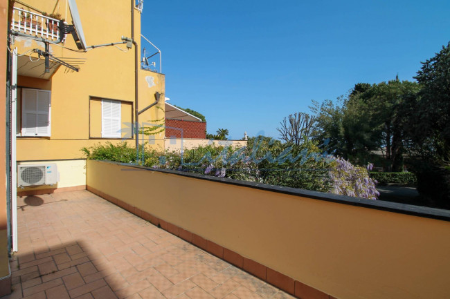 Appartamento in Vendita a Varazze