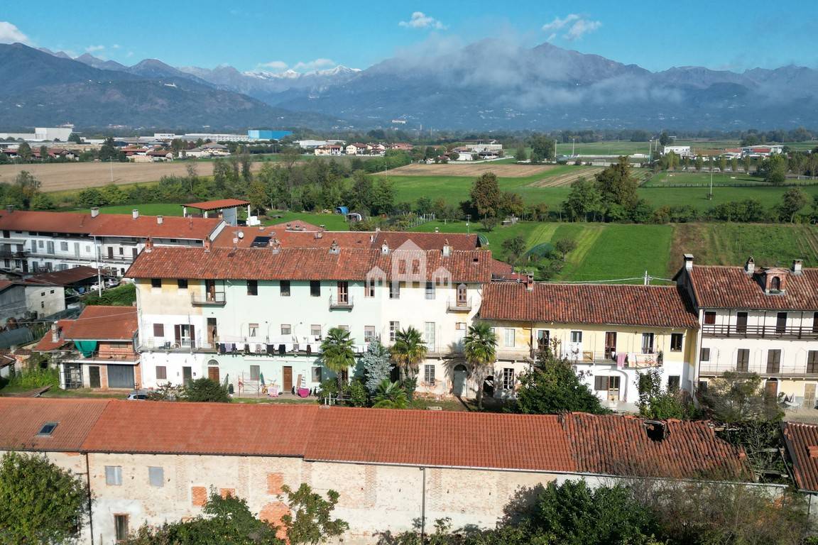 Casa indipendente in vendita a Favria (TO)