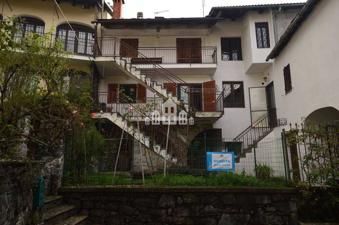Casa indipendente in vendita a Valchiusa (TO)