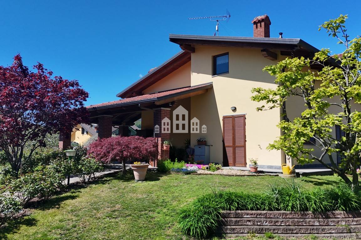 Villa in vendita a Cuorgnè (TO)