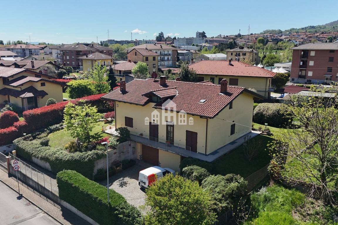 Villa in vendita a Cuorgnè (TO)