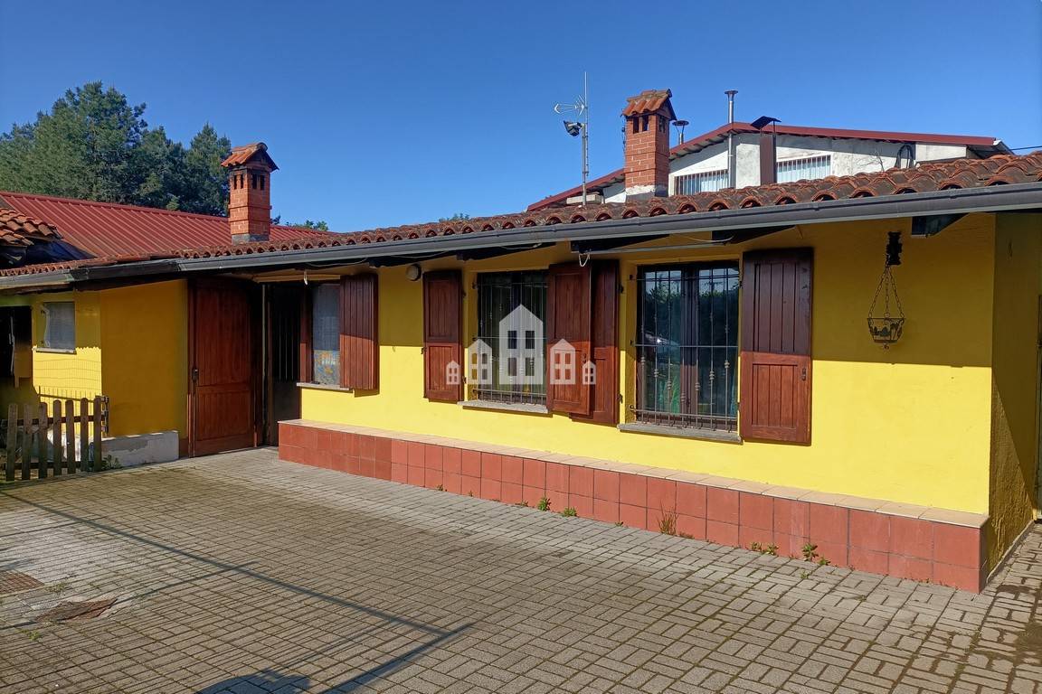 Casa indipendente in vendita a Favria (TO)